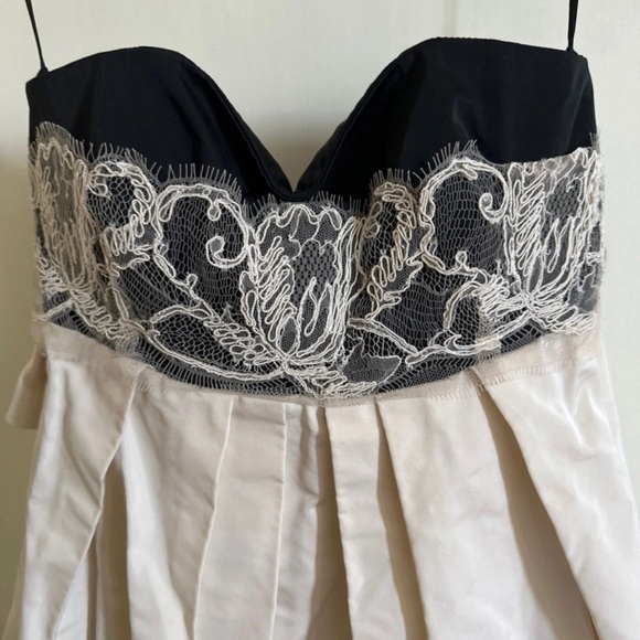 Lisa Baday corset dress - Picture 2 of 6